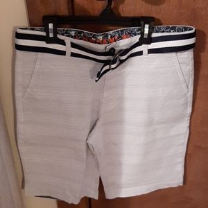 Never been worn men's dress shorts with  belt